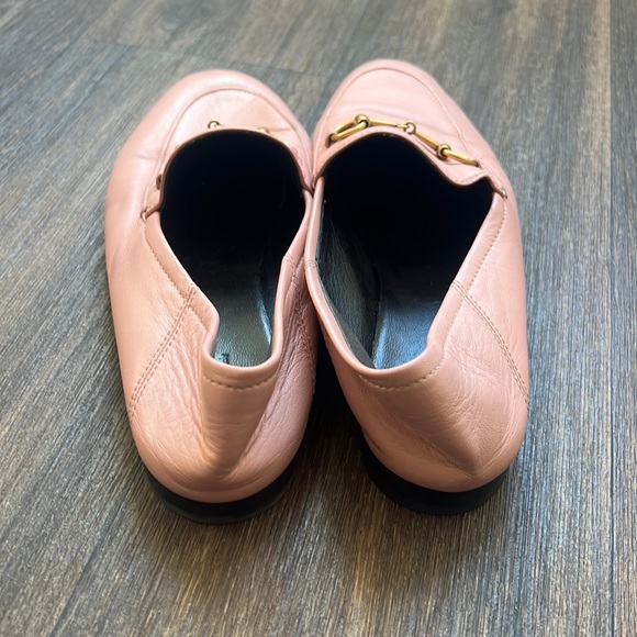 Gucci Blush Loafers - Picture 8 of 12